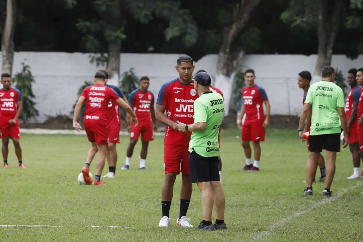 FICHAJES: Olimpia anuncia renovaciones, Marathón tendrá alta; Denil y Choco tienen nuevos pretendientes
