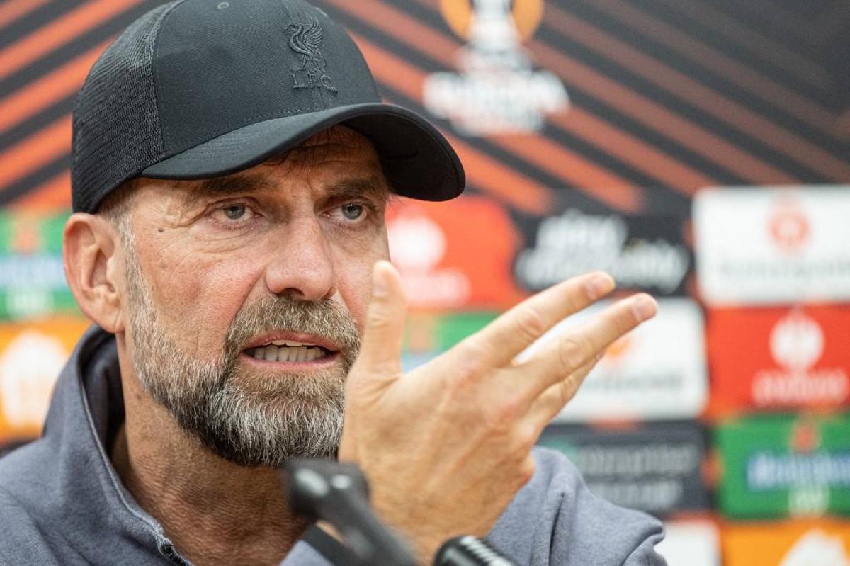 Klopp confiesa el mejor entrenador que ha visto y la respuesta que recibió: “Sé reconocer la excelencia”