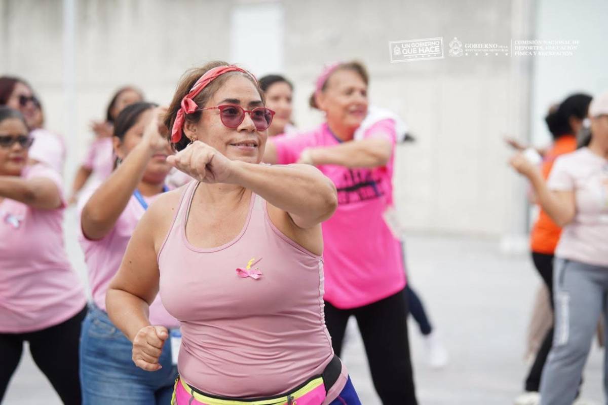 ¡Bailando por la vida! CONDEPOR celebra el Zumbafest Rosa contra el cáncer de mama