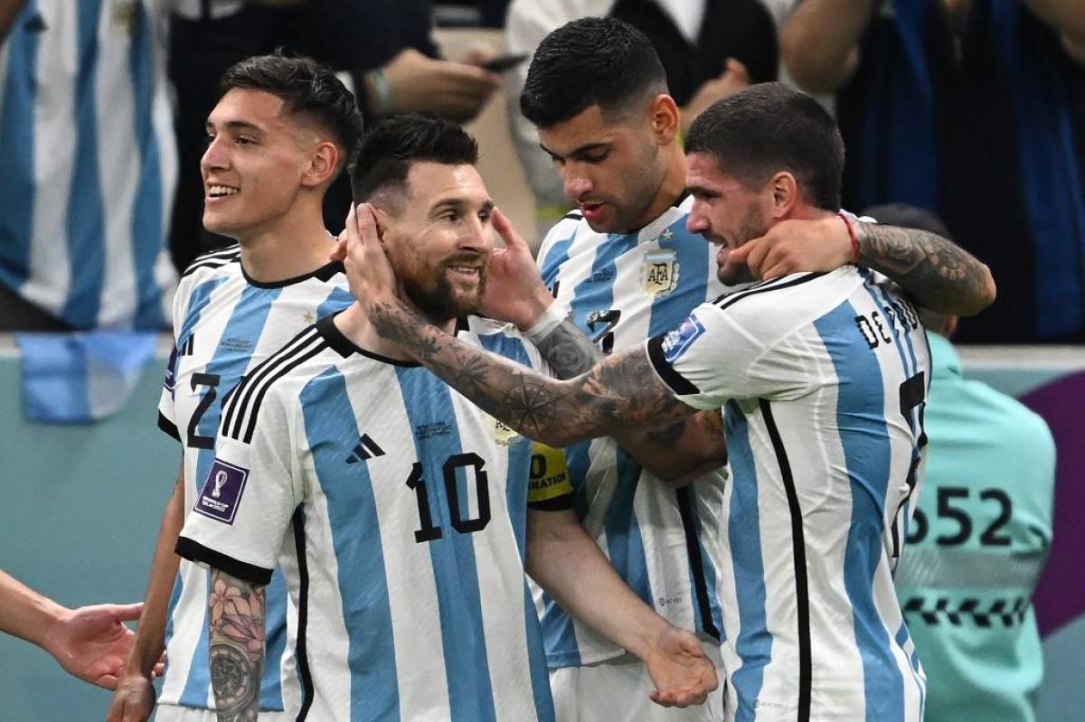 Con un enorme Dibu Martínez en los penales; Argentina clasifica a las semifinales del Mundial de Qatar 2022