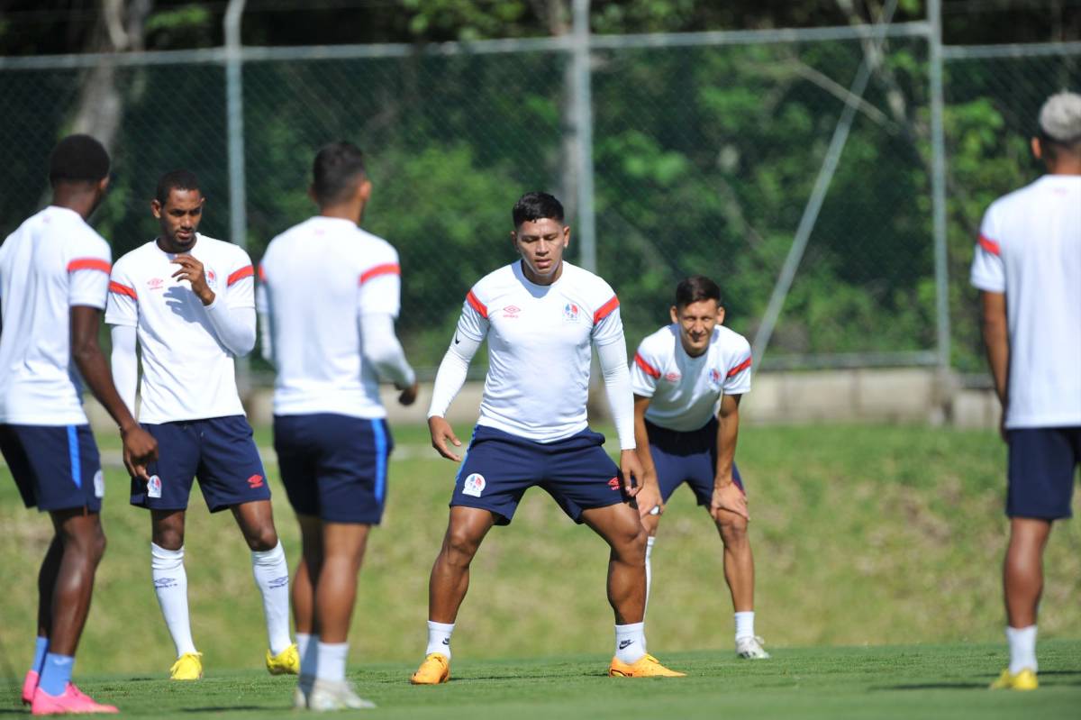 Patón Mejía llegó a despedirse: Así fue el entrenamiento del Olimpia sin una de sus figuras, ¿Qué hizo Troglio?