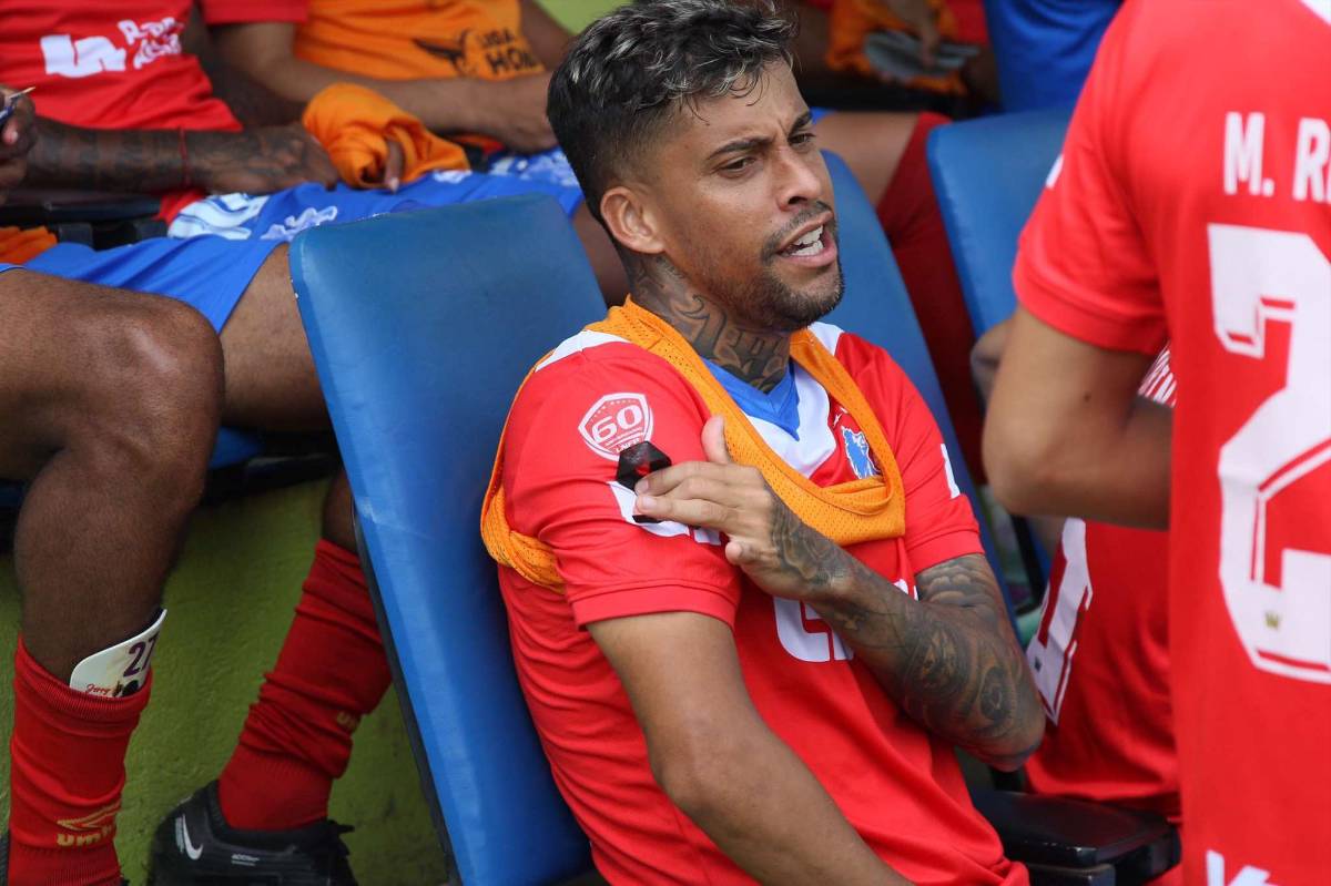 Demetri Gordon en sus corazones: Lo que hizo el Olimpia en sus redes sociales y el tremendo gesto de Arboleda