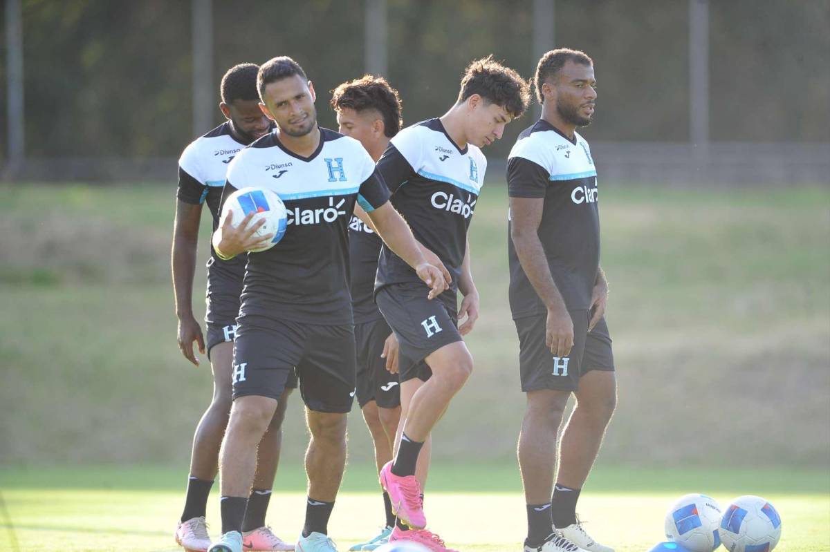 Mathías Vázquez se estrenó en la Selección de Honduras y Rueda se llevó una sorpresa en el entrenamiento