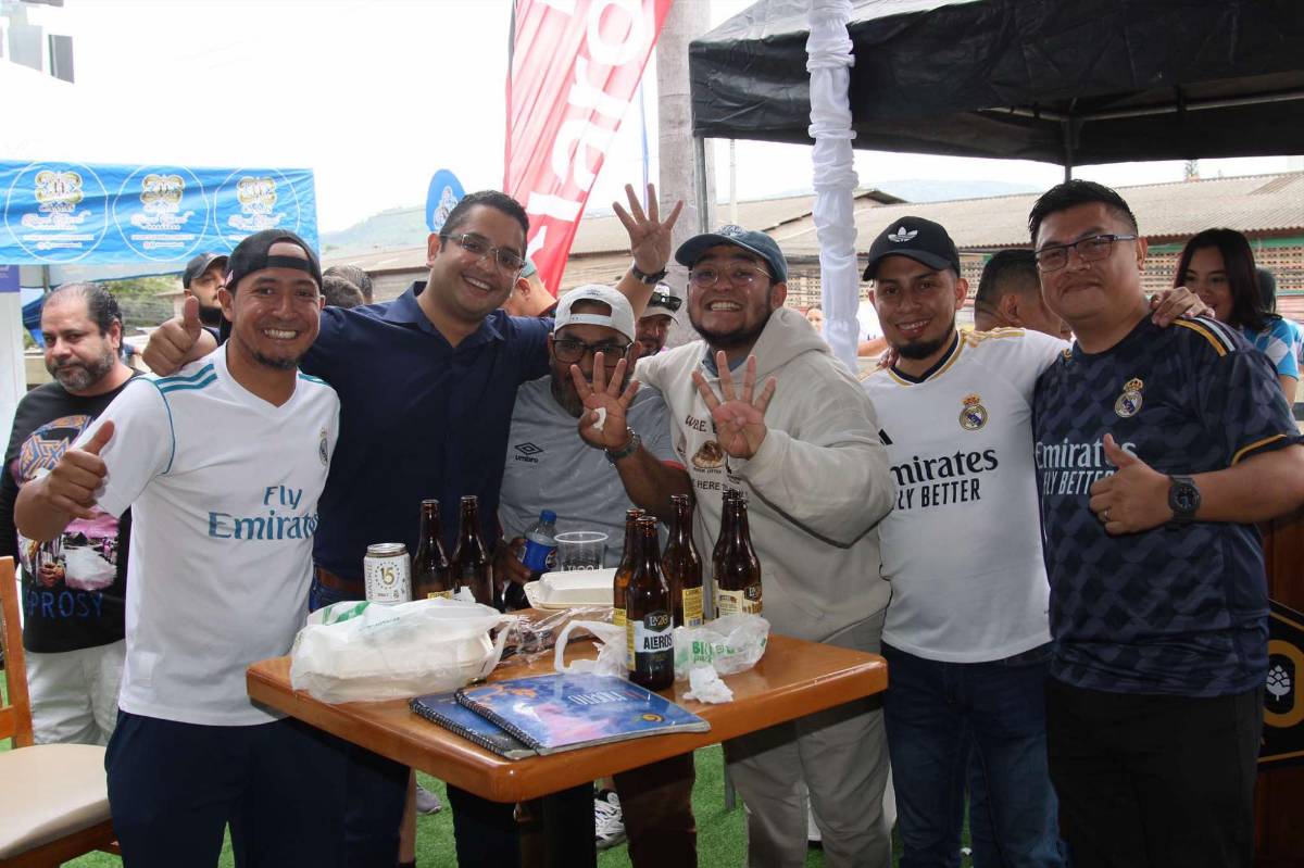 Caras largas, burlas, celebraciones y un “ahorcado”... ¡así se vivió el clásico Real Madrid vs Barcelona en el estadio virtual de DIEZ!