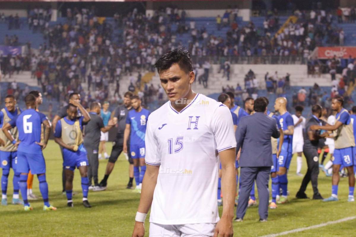 La tristeza y decepción en el Olímpico: Las duras imágenes de la Selección de Honduras tras la derrota con Curazao