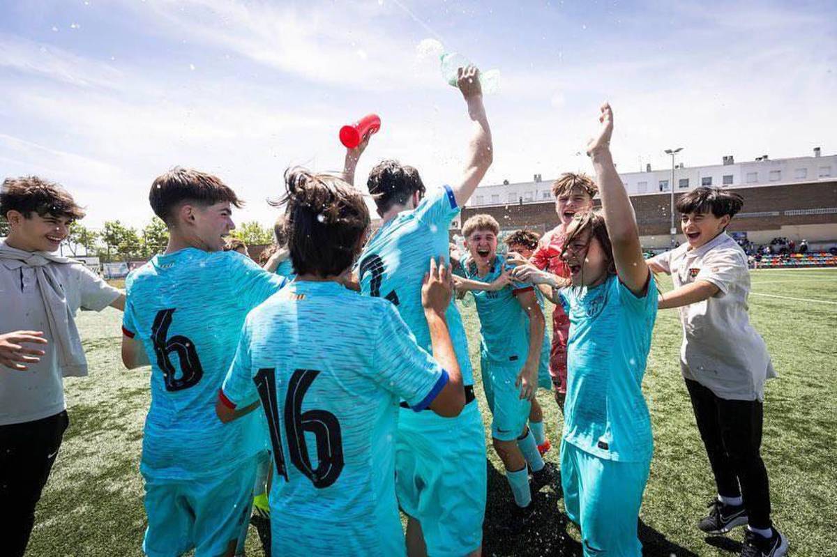 Barcelona tiene en sus filas a un futbolista que puede jugar para la Selección de Honduras