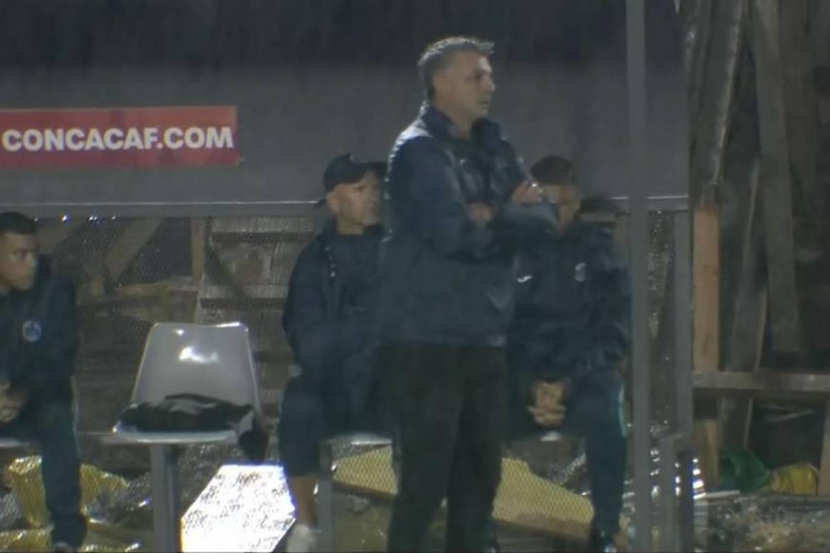 El villano del juego, motivo del berrinche de Rubilio Castillo y la pelea que hubo en el Motagua - Herediano