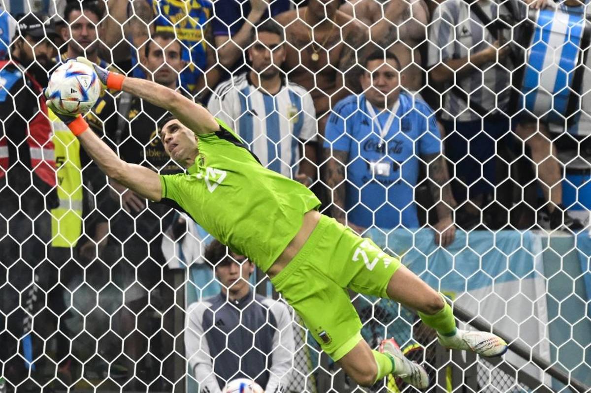 El dolor de los mexicanos y el festejo de Messi por el triunfo de Argentina en el Mundial; así fue captada Antonela Roccuzzo en el estadio