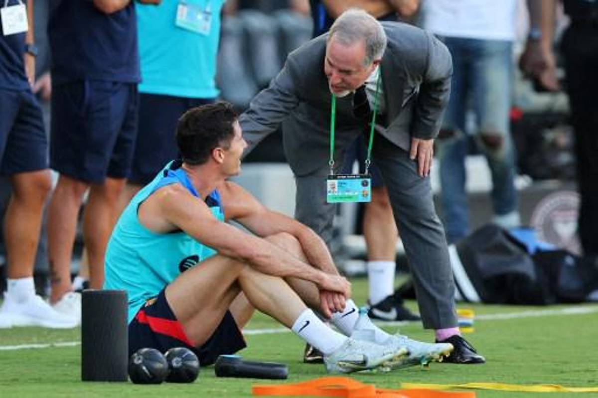 Un invitado de lujo, la fiesta con Raphinha y el look de Laporta: Así fue el estreno del Barca en su gira por Estados Unidos