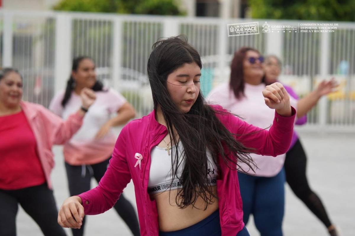 ¡Bailando por la vida! CONDEPOR celebra el Zumbafest Rosa contra el cáncer de mama