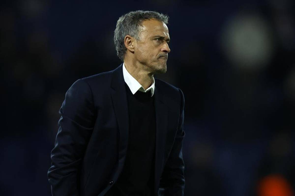 Terrible herida de Cubarsí que terminó con 10 puntos en la cara, crisis en el PSG y el penal más tonto en la historia de la Champions