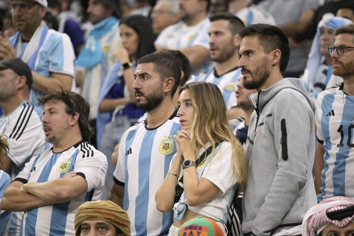 FOTOS: el desafiante festejo de Messi tras su récord, Antonella la goza en el palco, tremendo zafarrancho y Argentina explota