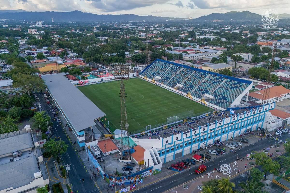Tiktokers Honduras vs El Salvador: qué hará el Loco de la Selva, show de medio tiempo, boletería a la venta ¿Y jugará Costly?