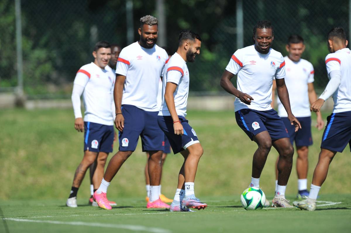 Patón Mejía llegó a despedirse: Así fue el entrenamiento del Olimpia sin una de sus figuras, ¿Qué hizo Troglio?