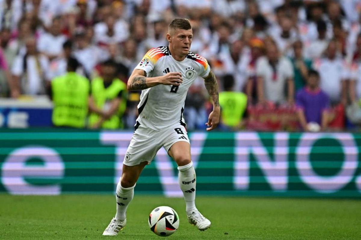 Kroos se cargó a Pedri en su último partido: duras imágenes de la eliminación de Alemania ante España en la Eurocopa