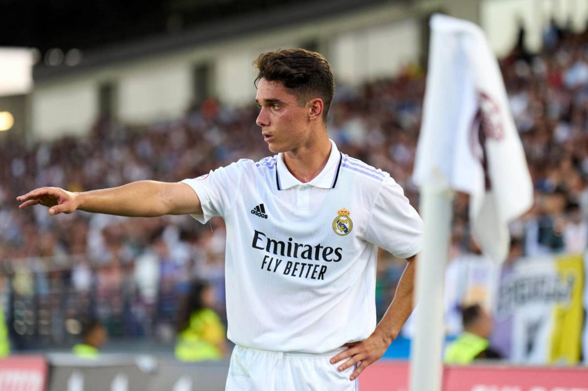 La decisión de Real Madrid con Vinicius, futbolista da ultimátum al Barcelona y PSG pone en jaque a Mbappé