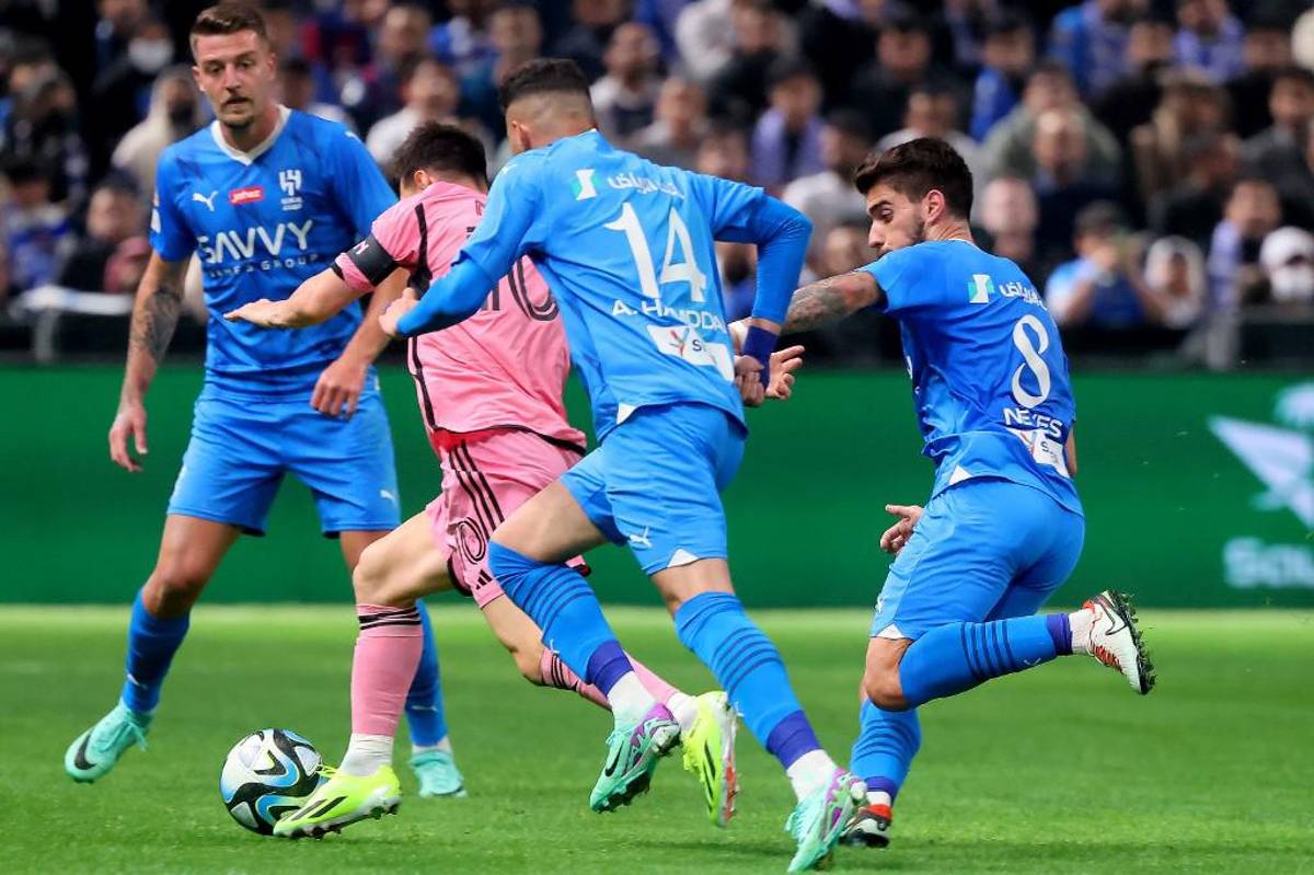 El gesto de Messi con David Ruiz tras su golazo, la bronca de Luis Suárez y la ‘aparición’ de Cristiano Ronaldo