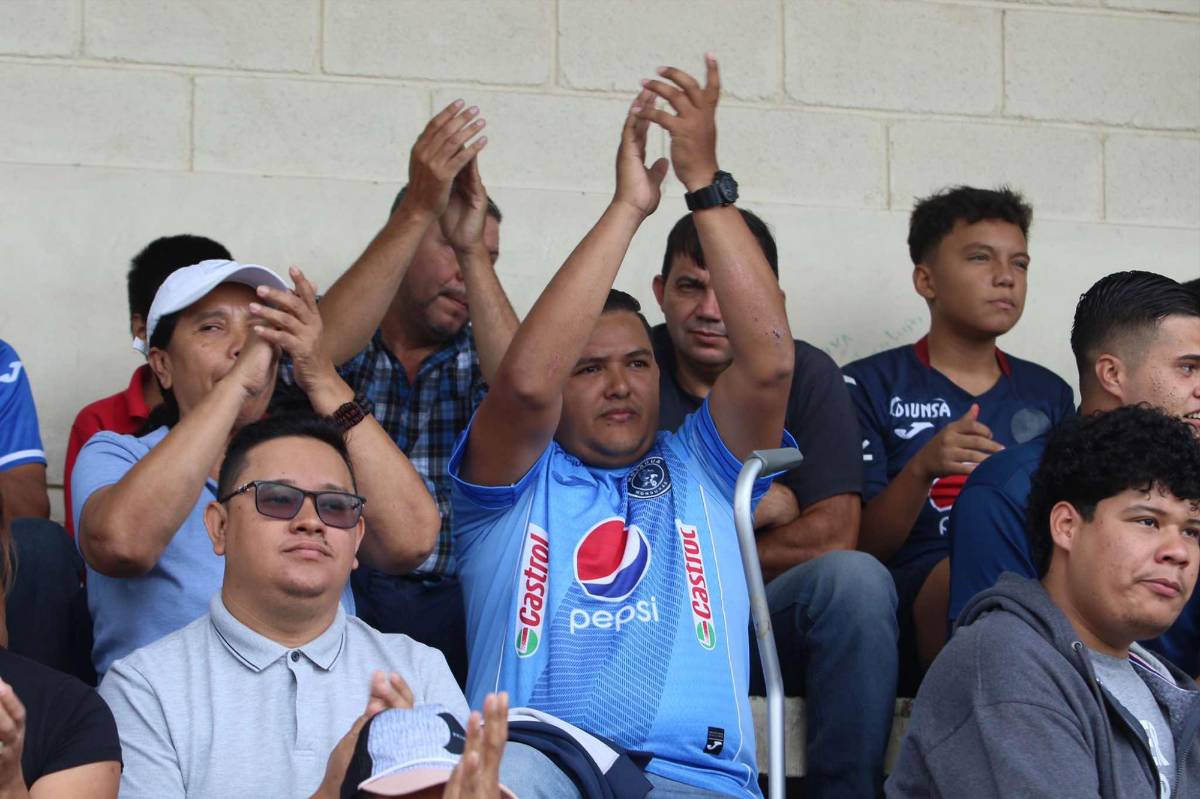 Goles, sorpresas e invitados: así se vivió el primer pulso de la gran final del torneo de reservas entre Motagua y Olimpia