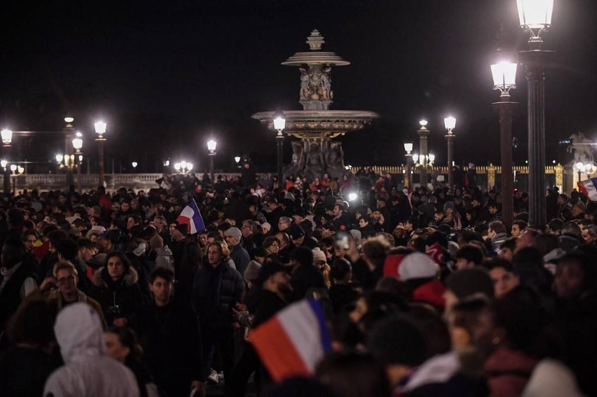 ¿Cómo los recibieron? Así regresó la selección de Francia a París después de perder la final del Mundial contra Argentina