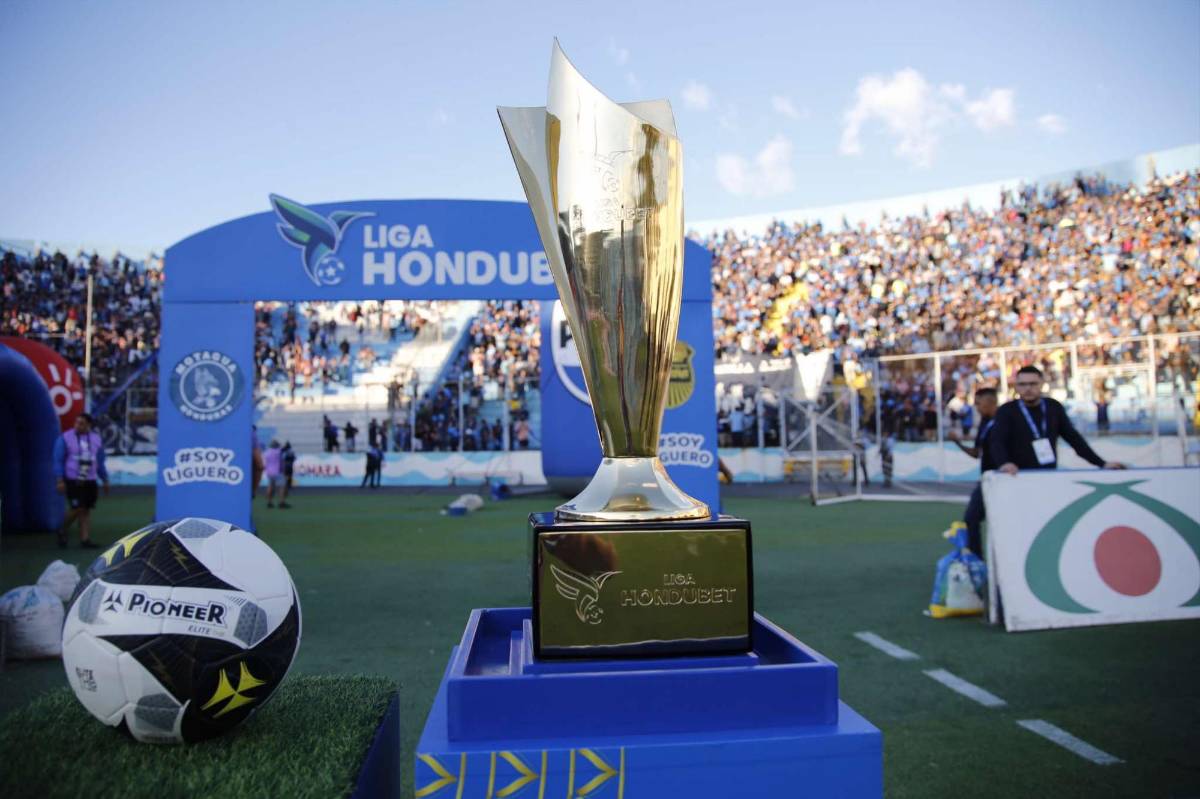 Celebración de Motagua, tristeza de Real España y los Auzmendi reciben tremenda motivación desde las gradas