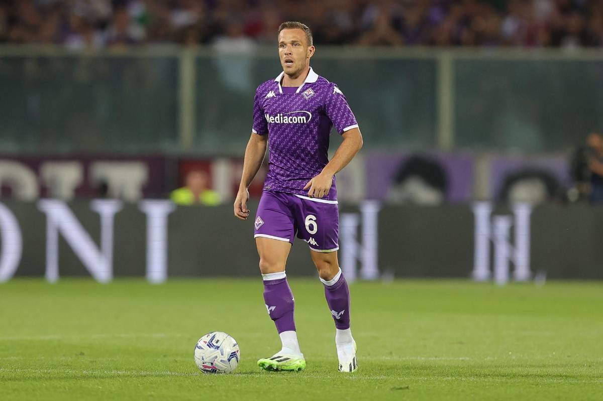 Guardiola pierde a su ‘Mago’ y revelan el primer fichaje del Barcelona; Real Madrid pone en venta a una de sus figuras