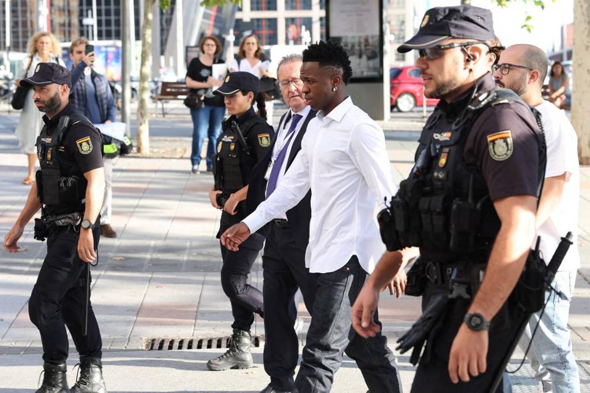 ¿Qué dijo Vinicius? El brasileño declaró ante la jueza por los insultos racistas en el Valencia-Real Madrid
