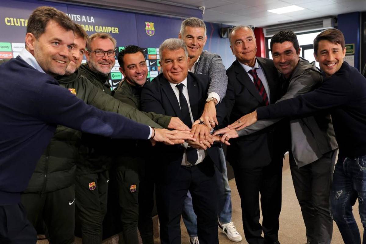 Acuerdo con el Barcelona: el técnico que iba a llegar por Xavi y Laporta lo llamó para disculparse