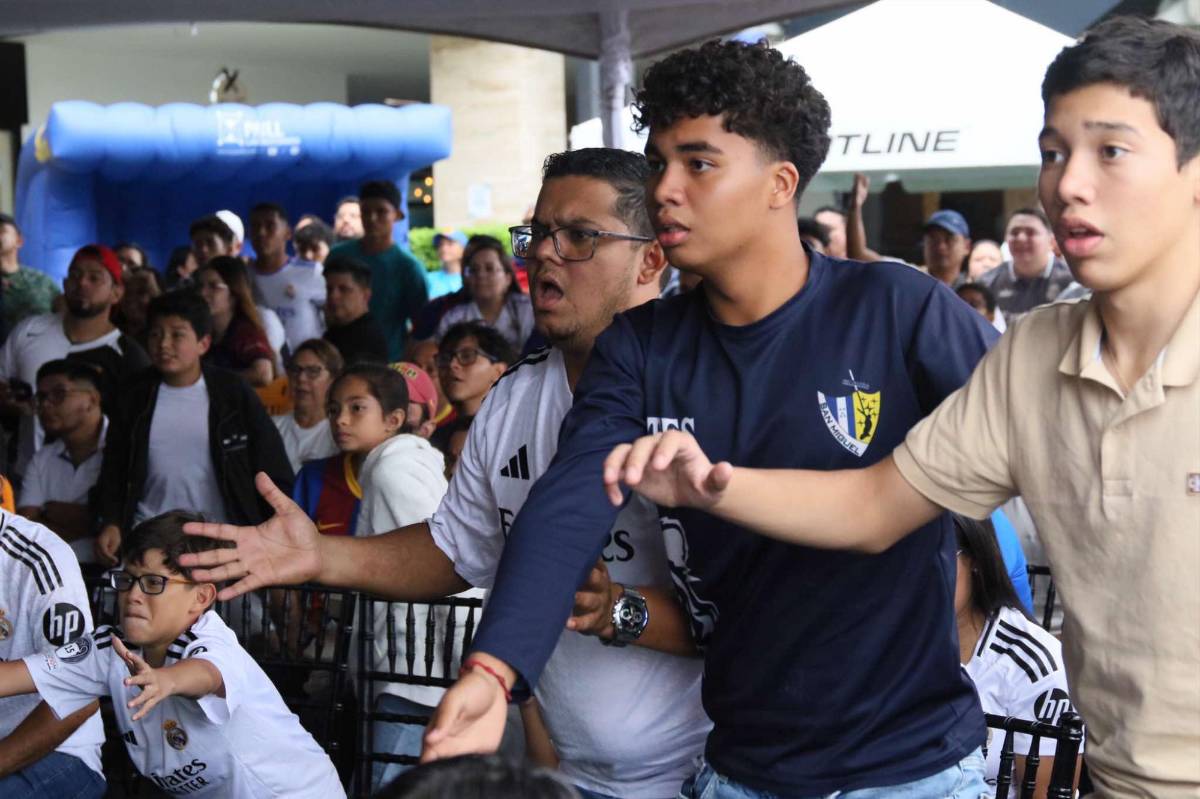 Caras largas, burlas, celebraciones y un “ahorcado”... ¡así se vivió el clásico Real Madrid vs Barcelona en el estadio virtual de DIEZ!