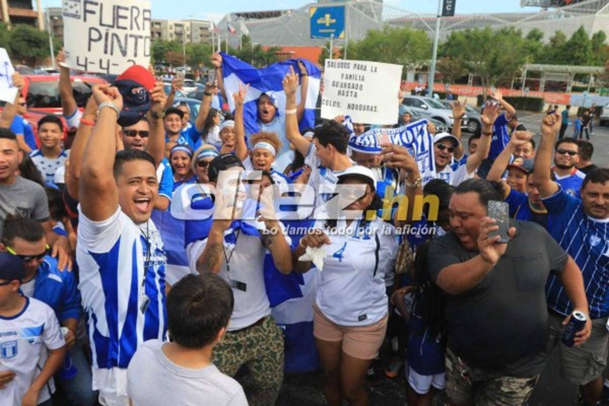 ¡Bellezas! Hondureñas y ticas se toman el BBVA Compass de Houston  