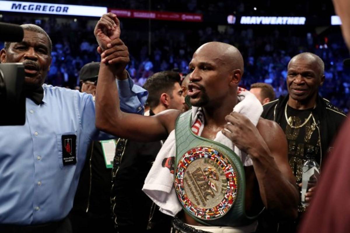 Las mejores fotos que dejó el triunfo de Floyd Mayweather ante Conor McGregor
