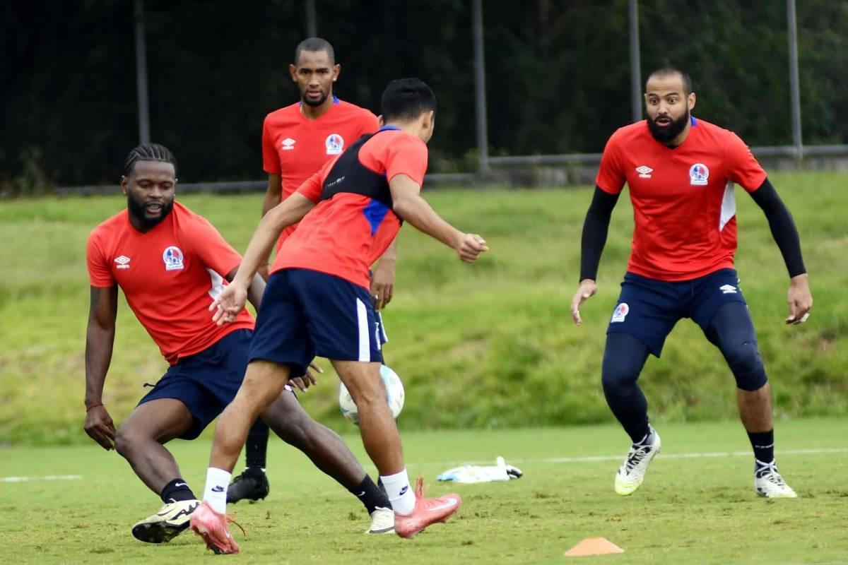 Dos ausencias importantes y el nuevo fichaje que luce el Olimpia: así se vivió el entreno del León en el CAR