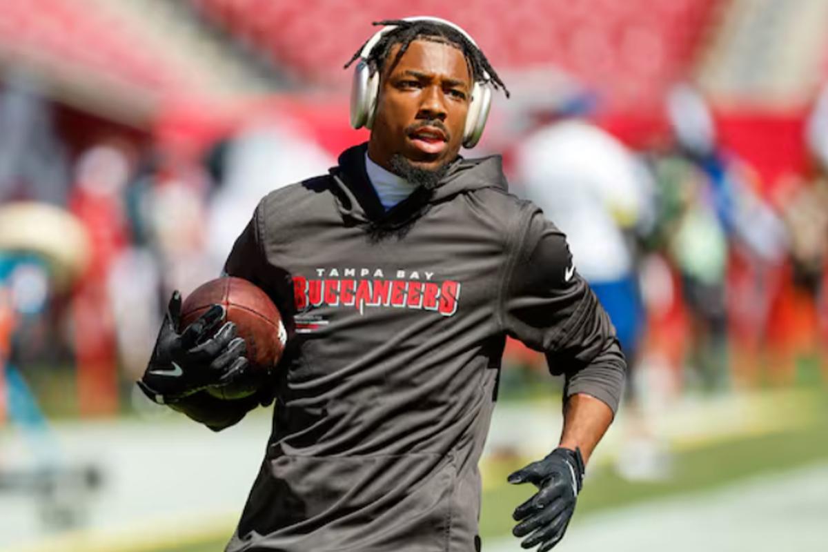 Le fue infiel a su novia el mismo día que le pidió matrimonio y ella lo expone todo: Cómo alguien puede ser tan malvado...