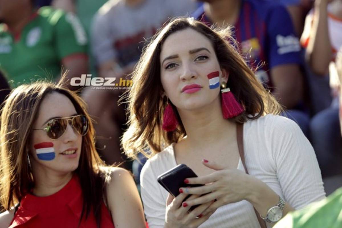 ¡Solo bellezas! El Yankel Rosenthal se viste de gala y nos muestra a sus niñas lindas