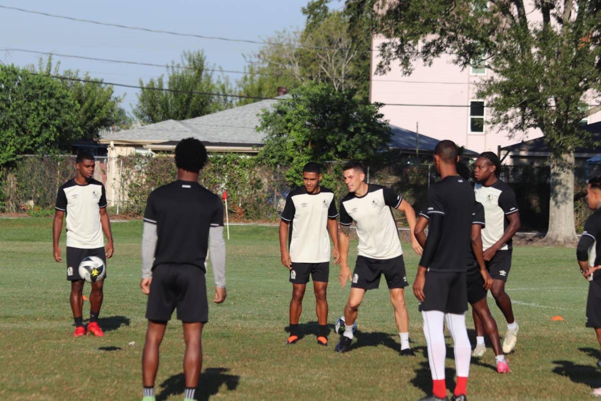 ¿Jugarán Chirinos y Arboleda? Olimpia entrena en Nueva Orleans con muchas bajas y se alista para su amistoso: fecha y hora