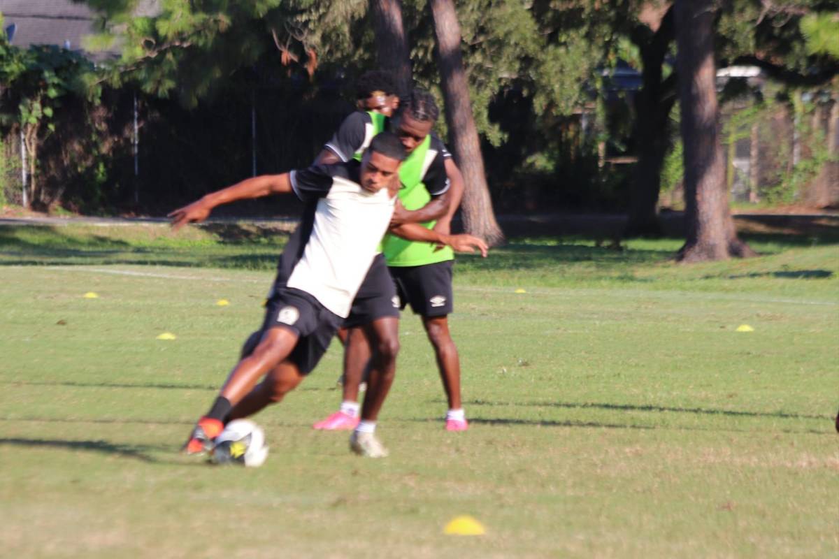 ¿Jugarán Chirinos y Arboleda? Olimpia entrena en Nueva Orleans con muchas bajas y se alista para su amistoso: fecha y hora