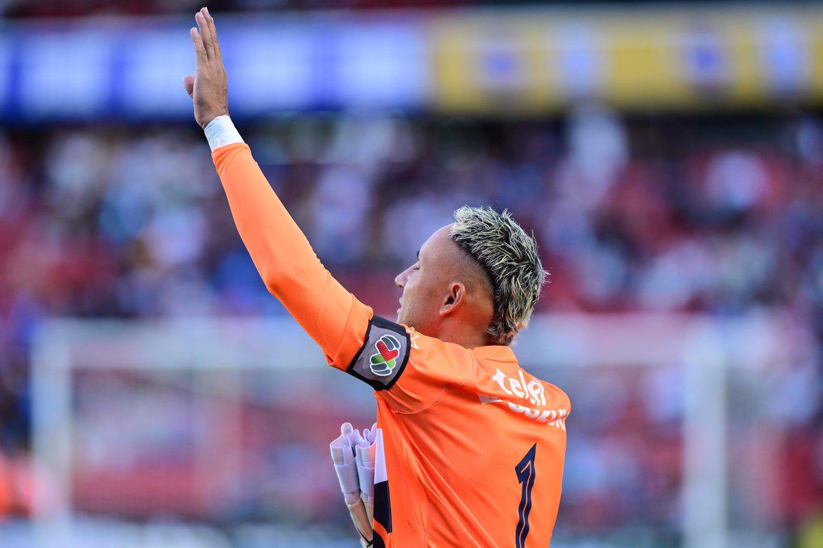 Keylor Navas debutó con triunfo en la Liga MX: histórica noche como capitán de los Pumas y el incómodo momento que vivió