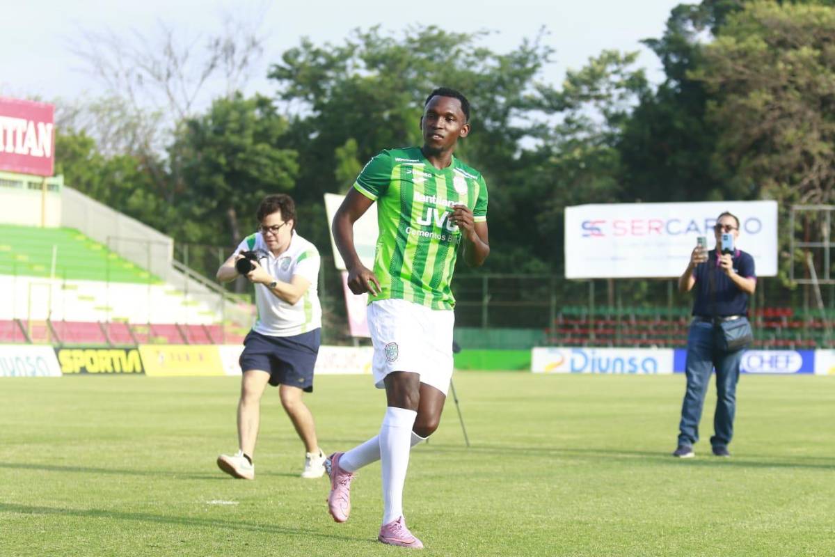 Presentación de Alberth Elis en Marathón: Abrazos, lealtad y recuerdo de Orinson