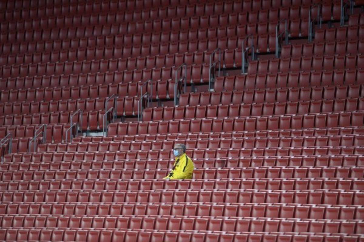 Un derbi sevillano silencioso: Así ha sido el regreso de la Liga de España post-coronavirus