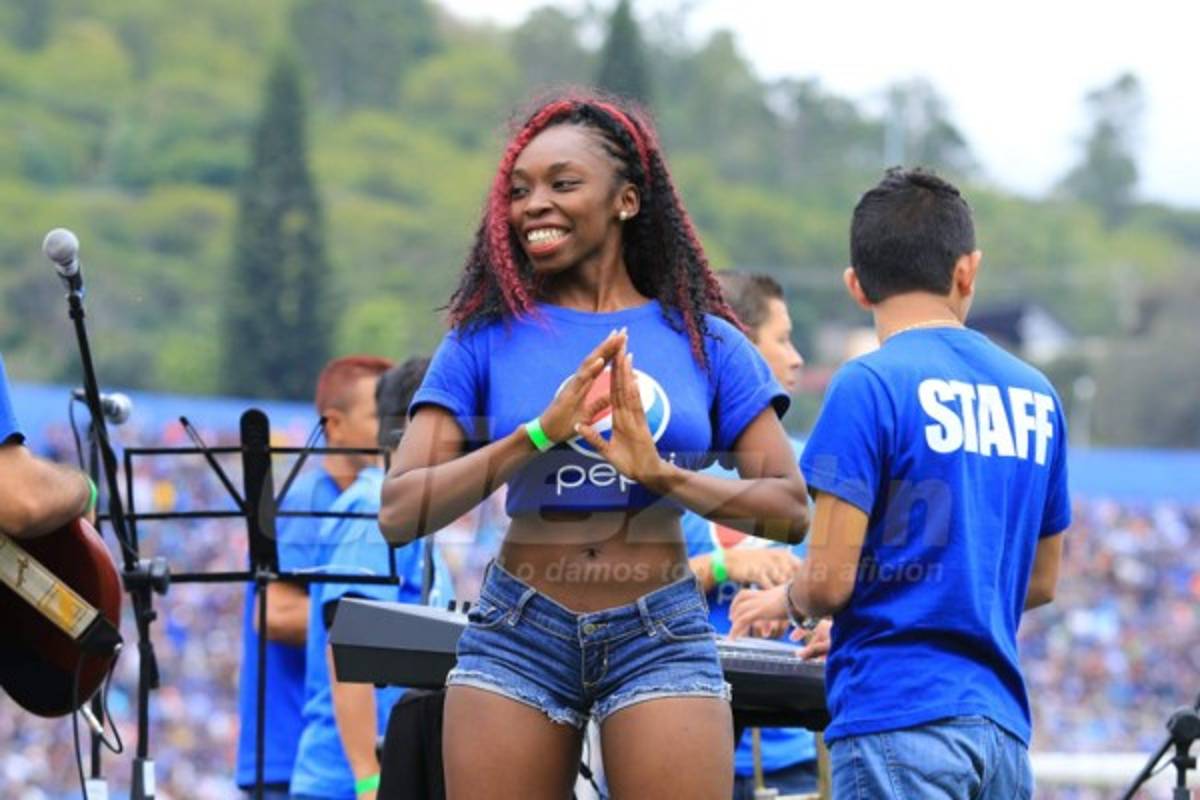 ¡MAMITAS! Las infartantes chicas que han adornado la Liga de Honduras  