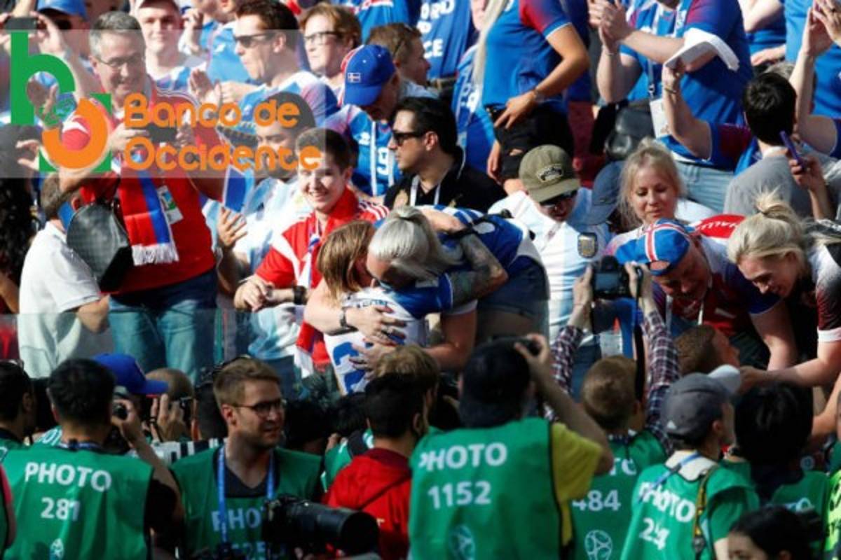 CURIOSAS: La celebración de Islandia con sus mujeres e hinchas y la tristeza de los argentinos