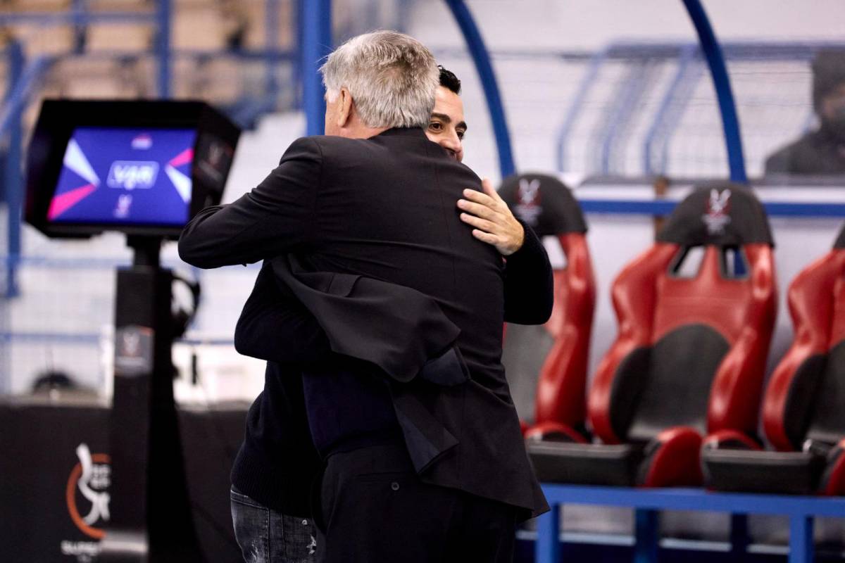 Así llegaron las mujeres al estadio para ver el Barcelona-Real Madrid y el gesto de Laporta con Xavi tras perder el Clásico