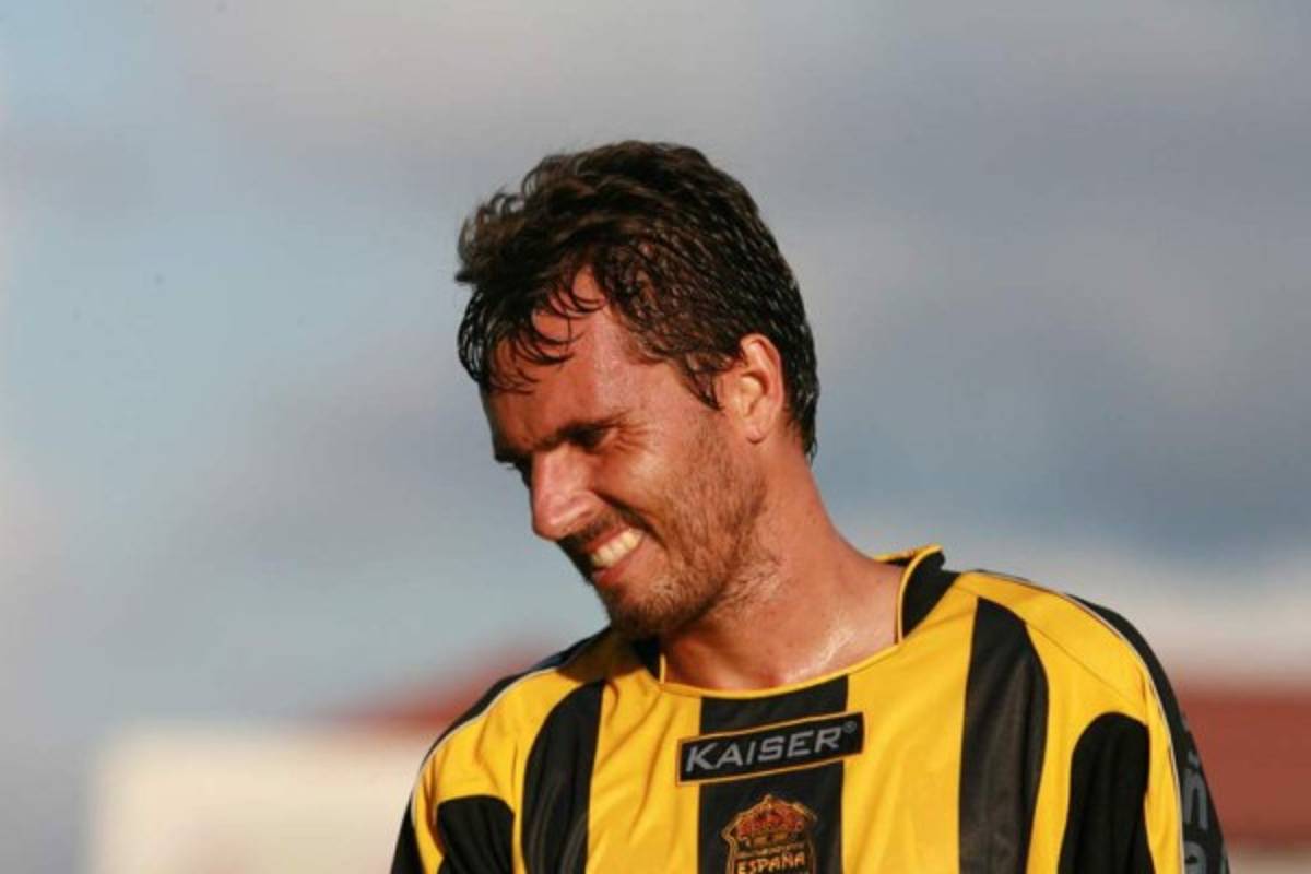 Futbolistas de gran cartel que han llegado al fútbol de Honduras; el último en sumarse es un ex Boca Juniors