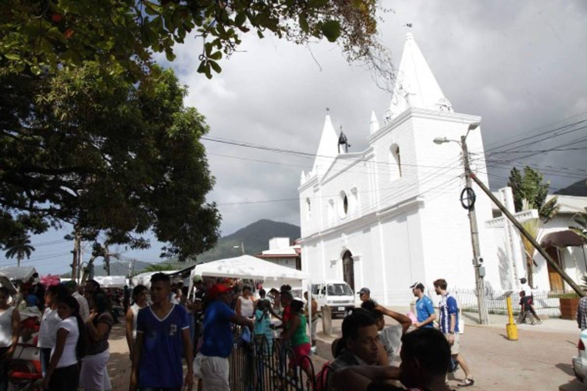 'Muñeco' Gonzales, entre chuletas y la carne asada