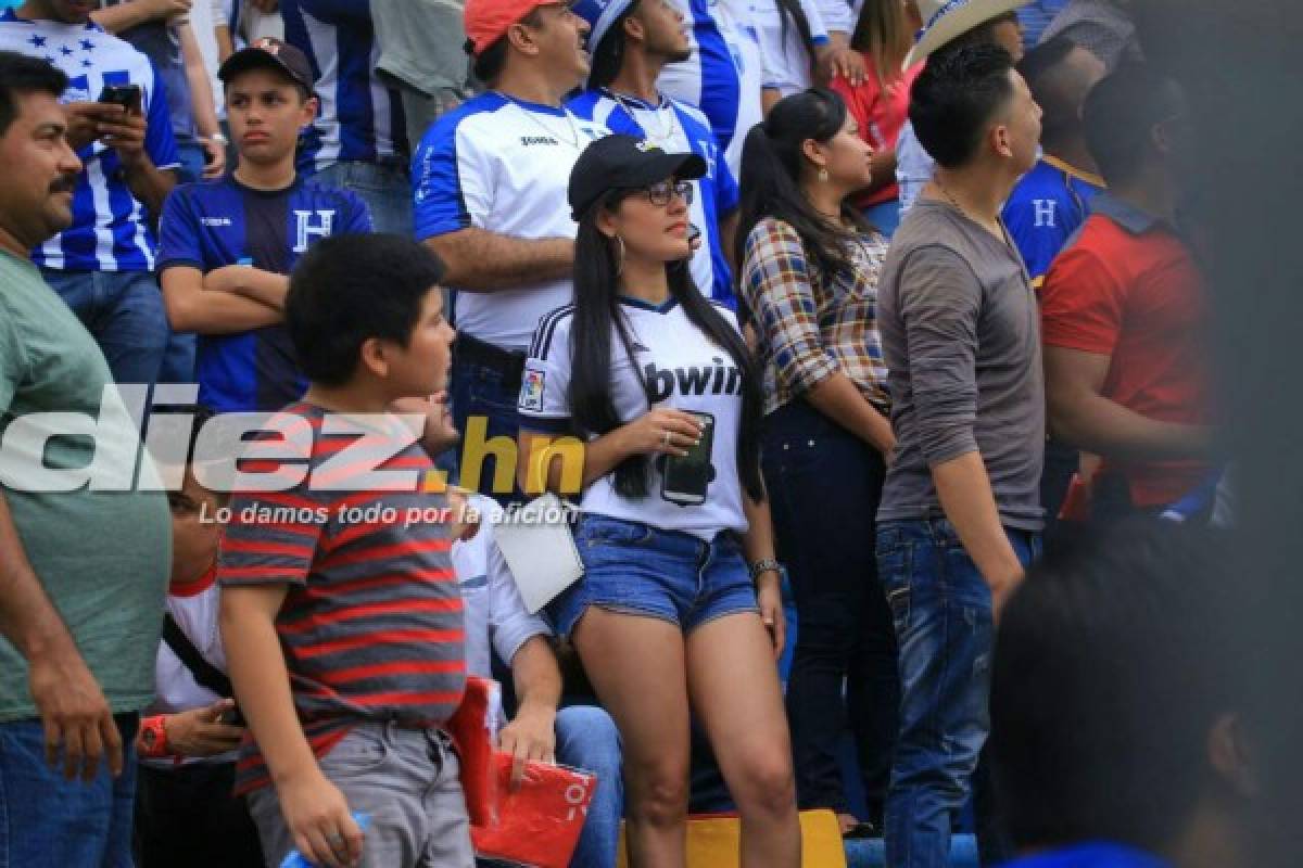 Las otras bellezas hondureñas que robaron corazones en el estadio Olímpico