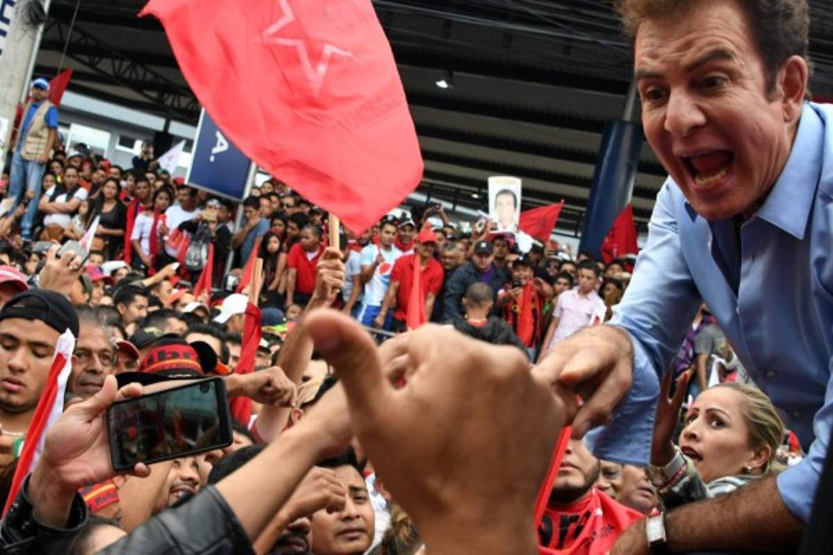 LOCURA: Así festejó Salvador Nasralla tras declararse como el próximo presidente de Honduras