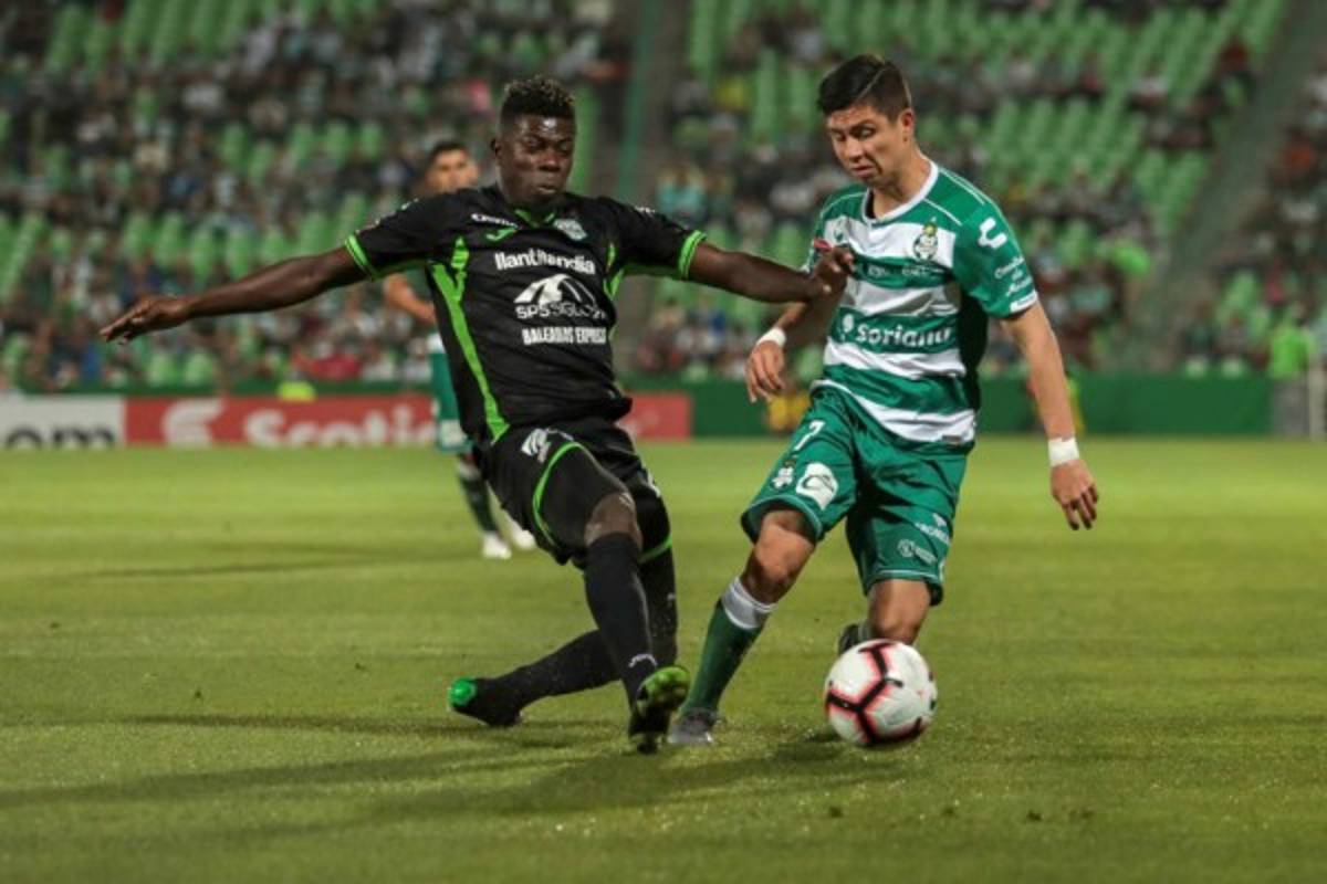 Noche de espanto en Torreón: Las tristes fotos que deja el Santos-Marathón en Champions