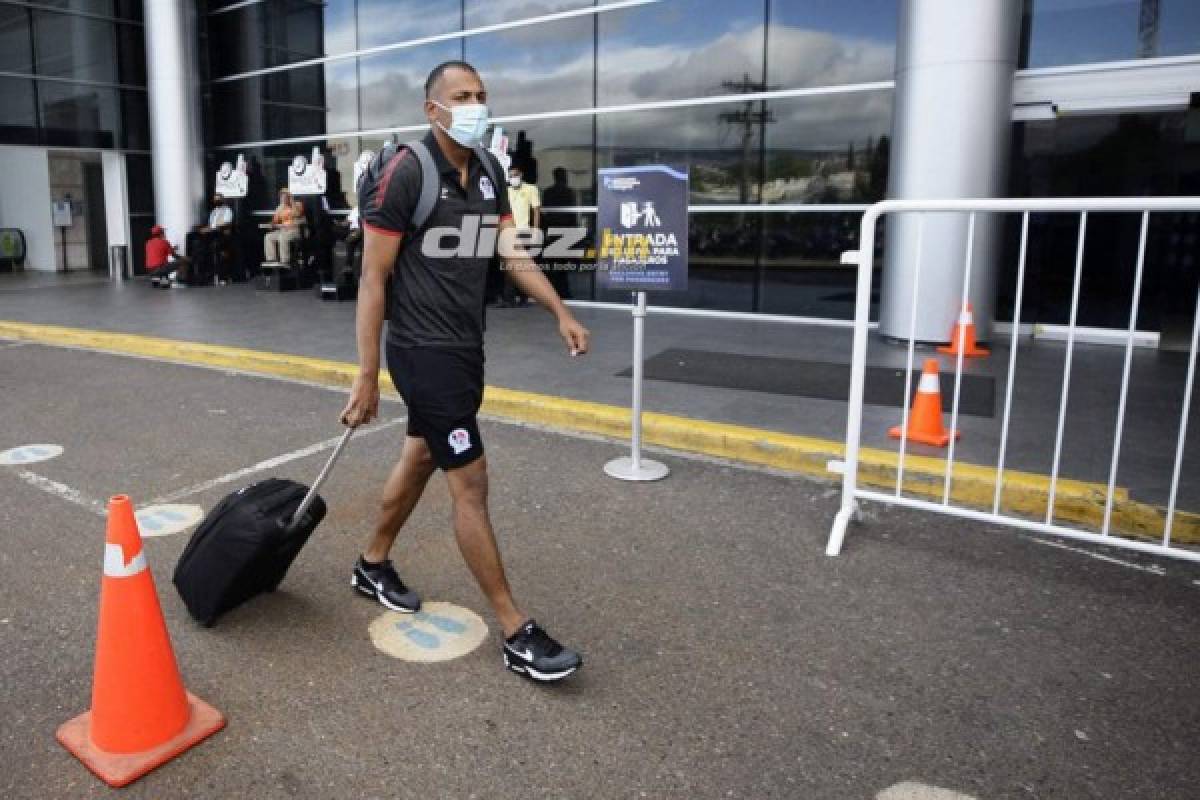 ¡Con las maletas llenas de ilusión! Las postales del viaje del Olimpia a Costa Rica para enfrentar a Alajuelense