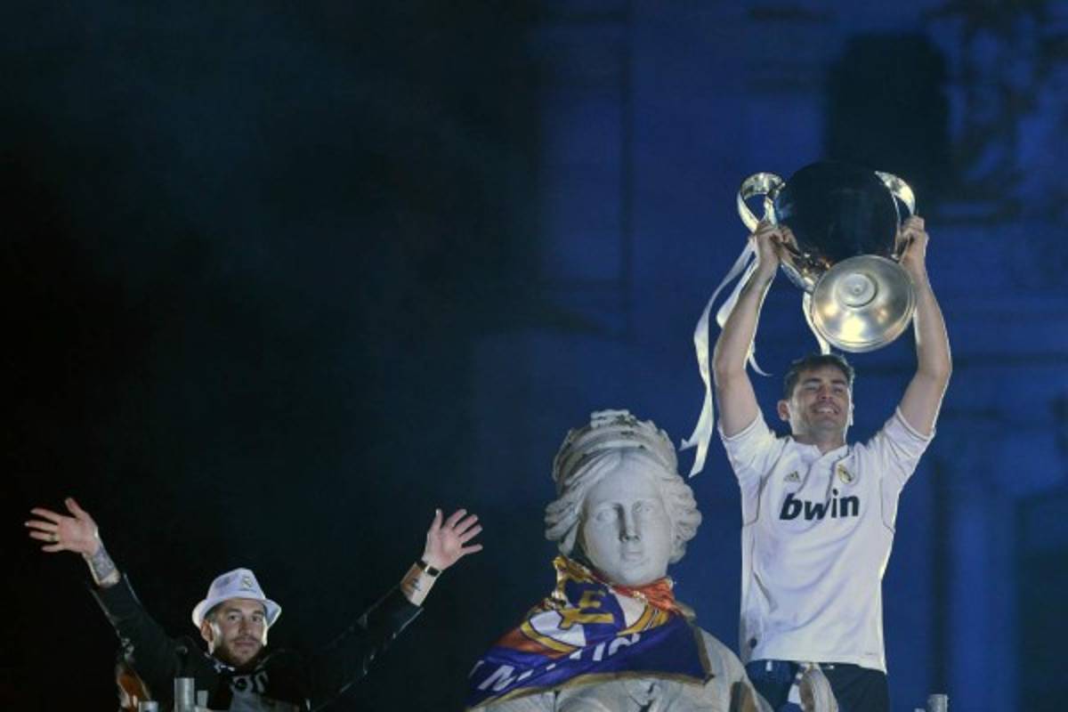El Real Madrid celebra en la Cibeles