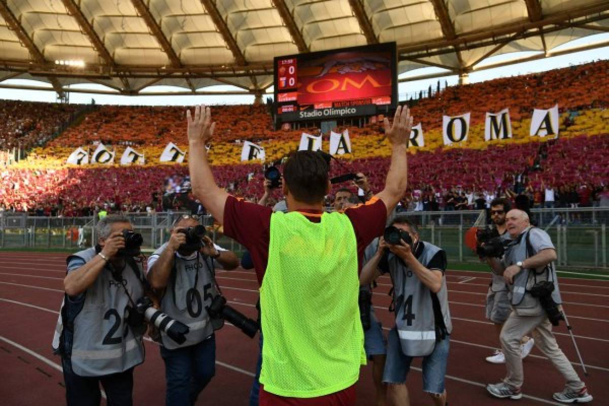 ¡Las lágrimas de Francesco Totti luego de decirle adiós a la Roma!