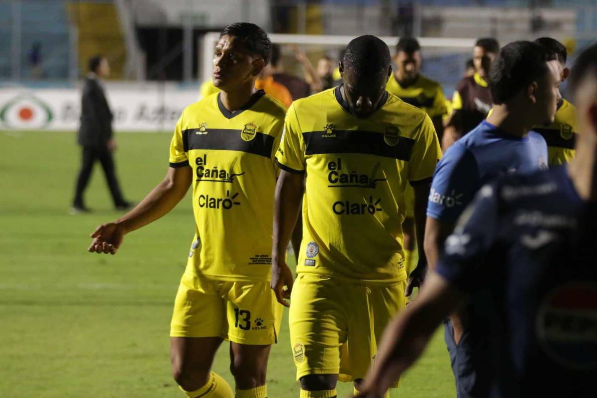 Celebración de Motagua, tristeza de Real España y los Auzmendi reciben tremenda motivación desde las gradas